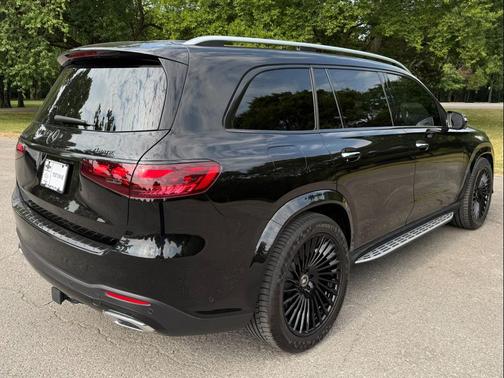 2024 Mercedes-Benz GLS 450 4MATIC