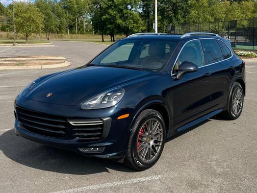2017 Porsche Cayenne Turbo