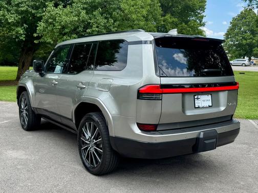 2024 Lexus GX 550 Luxury