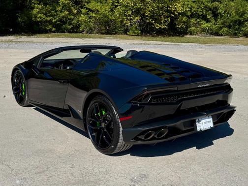 2017 Lamborghini Huracan LP610-4S