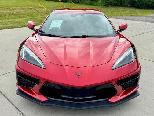 Red Mist Metallic Tintcoat 2025 Chevrolet Corvette Stingray w/3LT