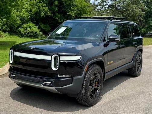 2023 Rivian R1S Adventure