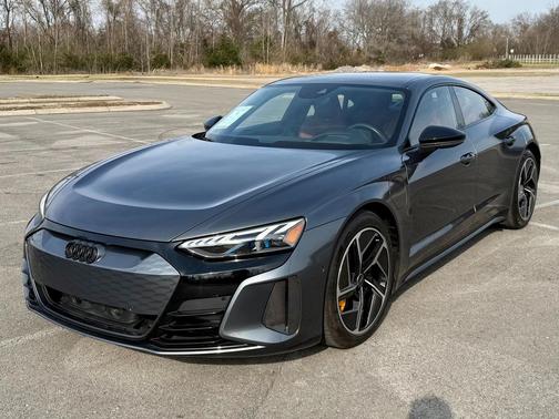 2024 Audi RS e-tron GT quattro
