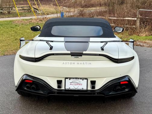 2022 Aston Martin Vantage F1 Edition