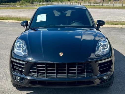2018 Porsche Macan S