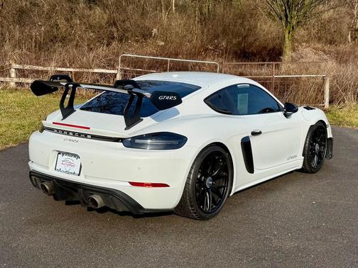 2023 Porsche 718 Cayman GT4 RS