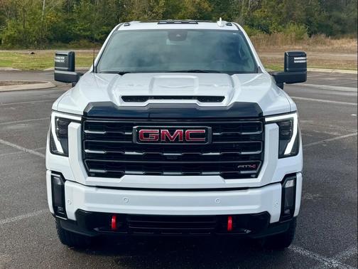 2024 GMC Sierra 2500 AT4