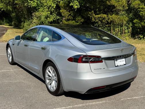 2018 Tesla Model S 100D