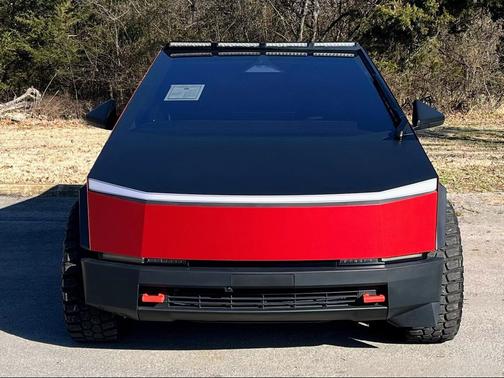 2024 Tesla Cybertruck Cyberbeast