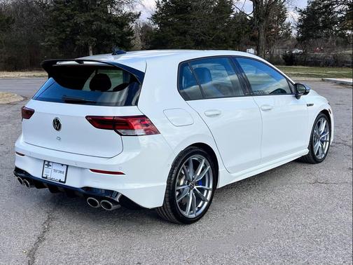 2024 Volkswagen Golf R 2.0T DSG