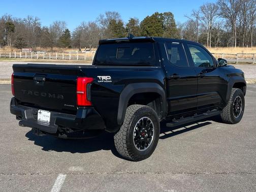 2025 Toyota Tacoma Hybrid TRD Off Road