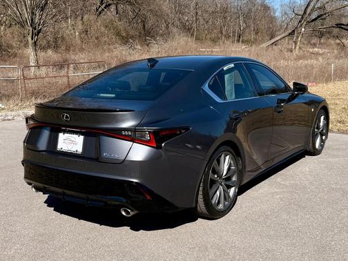 2022 Lexus IS 350 Base