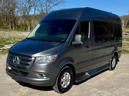 2022 Mercedes-Benz Sprinter 2500 Standard Roof