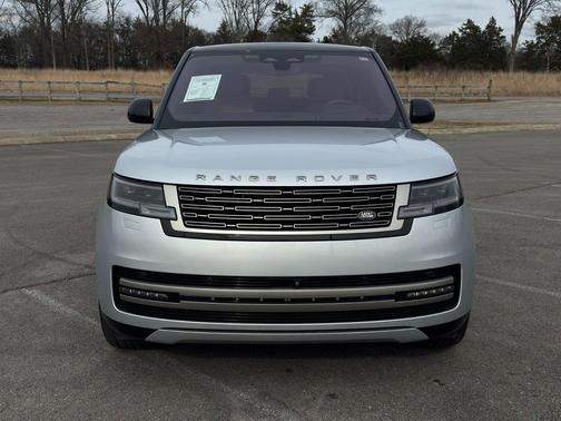 2023 Land Rover Range Rover P400 SE