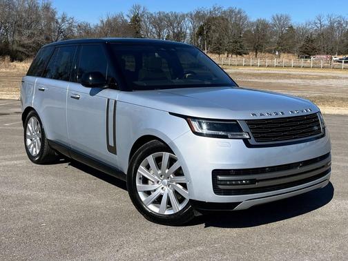 2023 Land Rover Range Rover P400 SE