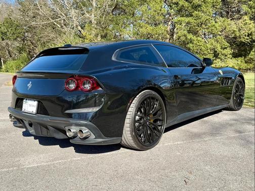 2018 Ferrari GTC4Lusso T