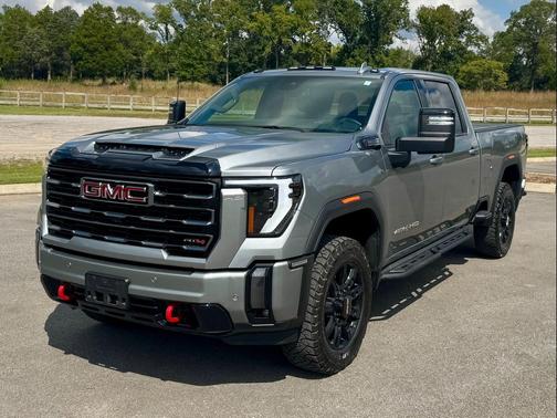 2024 GMC Sierra 2500 AT4
