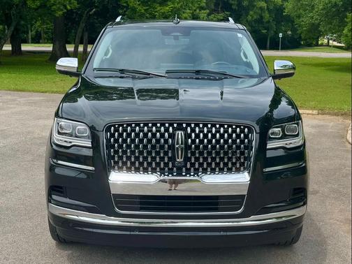 2022 Lincoln Navigator Black Label