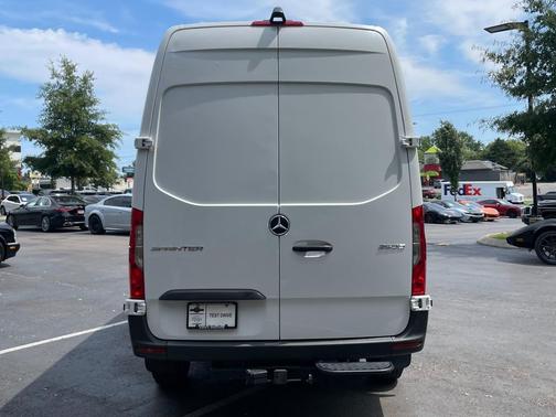 2020 Mercedes-Benz Sprinter 2500 High Roof