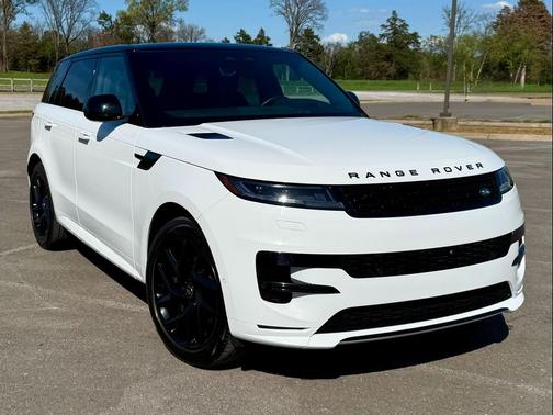 2024 Land Rover Range Rover Sport SE