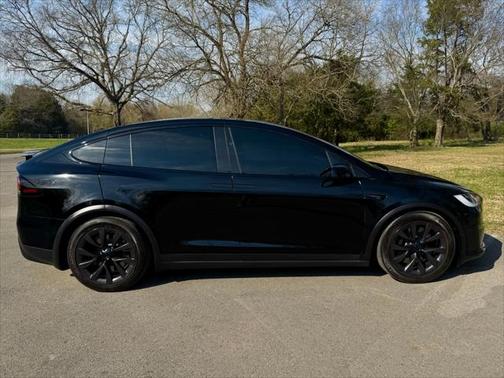 2022 Tesla Model X Plaid