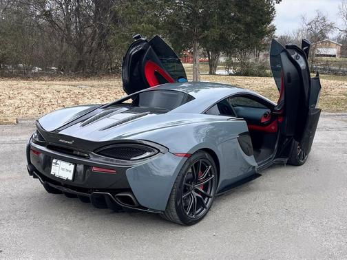 2016 McLaren 570S Coupe