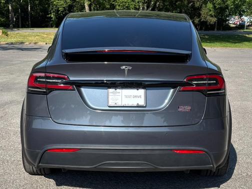 Midnight Silver Metallic 2022 Tesla Model X Plaid Tri Motor All-Wheel Drive