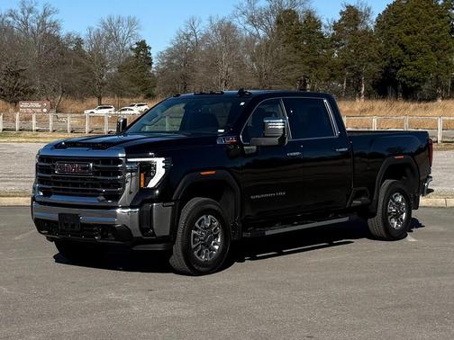 2024 GMC Sierra 3500 SLT