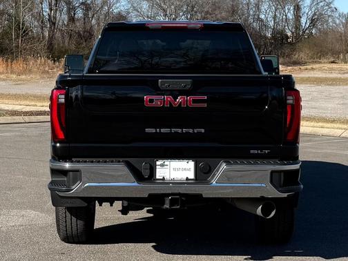 2024 GMC Sierra 3500 SLT