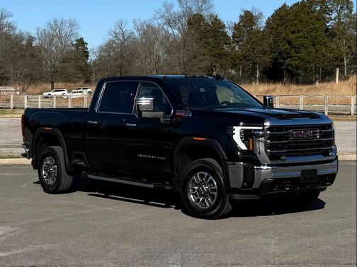 2024 GMC Sierra 3500 SLT
