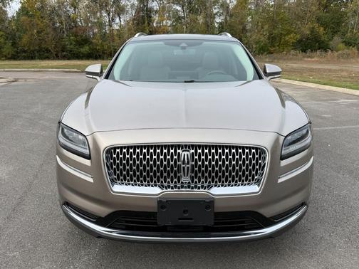 2021 Lincoln Nautilus Reserve