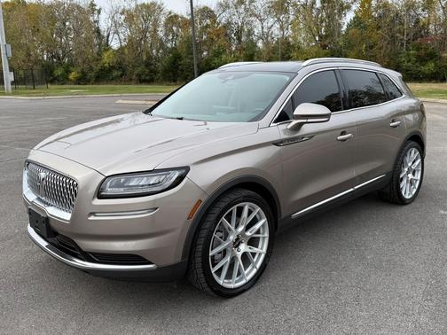 2021 Lincoln Nautilus Reserve