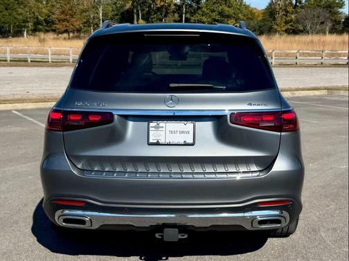 2024 Mercedes-Benz GLS 450 4MATIC