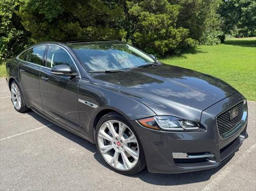 2019 Jaguar XJ R-Sport
