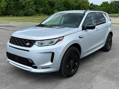 Hakuba Silver Metallic 2025 Land Rover Discovery Sport S