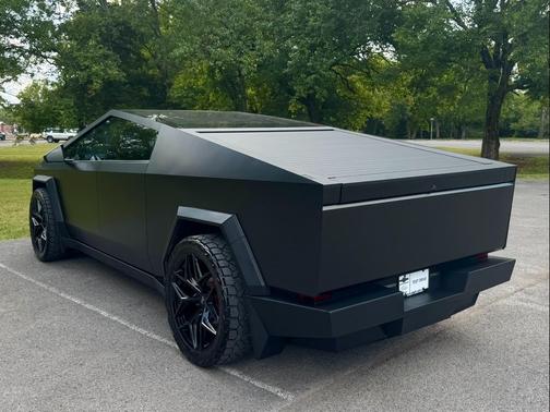 2024 Tesla Cybertruck All-Wheel Drive