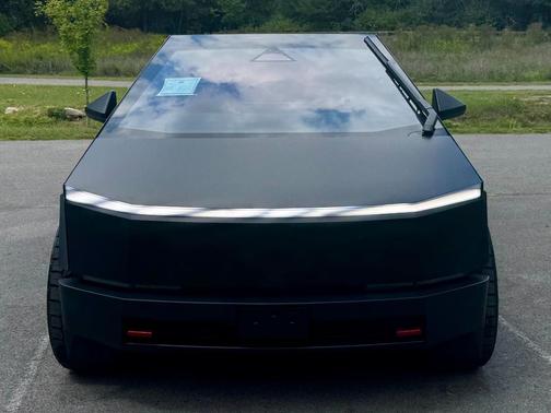 2024 Tesla Cybertruck All-Wheel Drive