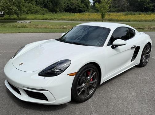 2019 Porsche 718 Cayman GTS