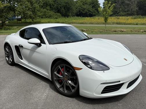 2019 Porsche 718 Cayman GTS