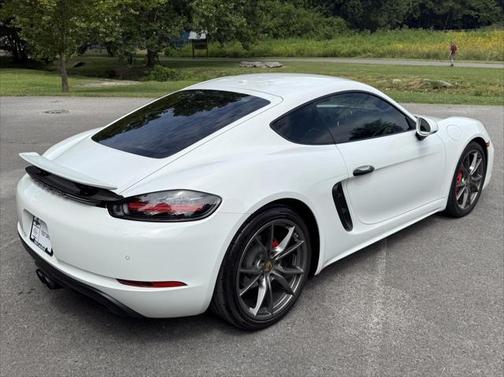 2019 Porsche 718 Cayman GTS