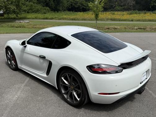 2019 Porsche 718 Cayman GTS