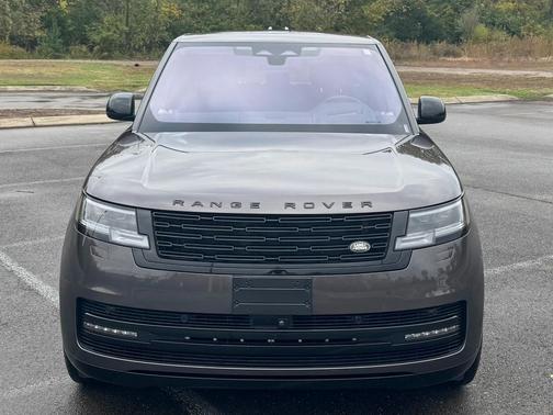 2022 Land Rover Range Rover P530 SE