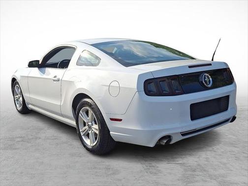 2014 Ford Mustang V6