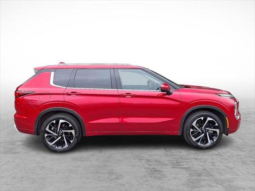 2022 Mitsubishi Outlander SEL