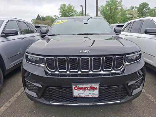 2025 Jeep Grand Cherokee Laredo X