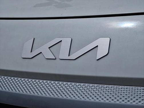 2025 Kia Seltos LX