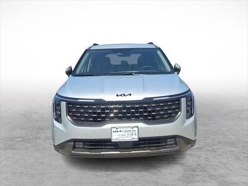 2025 Kia Carnival SX