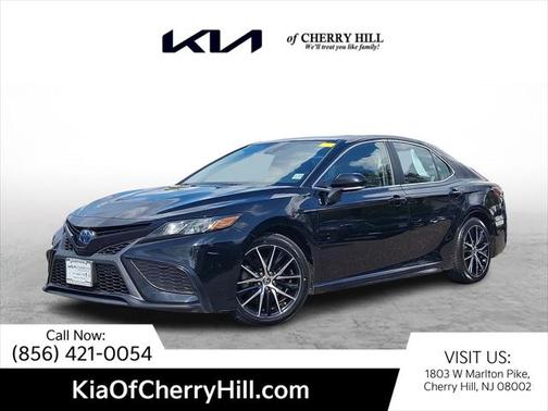 2022 Toyota Camry Hybrid