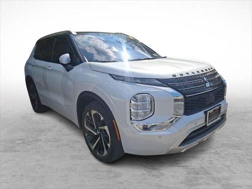 2023 Mitsubishi Outlander SEL