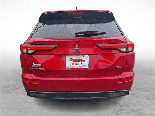 2023 Mitsubishi Outlander SE Black Edition
